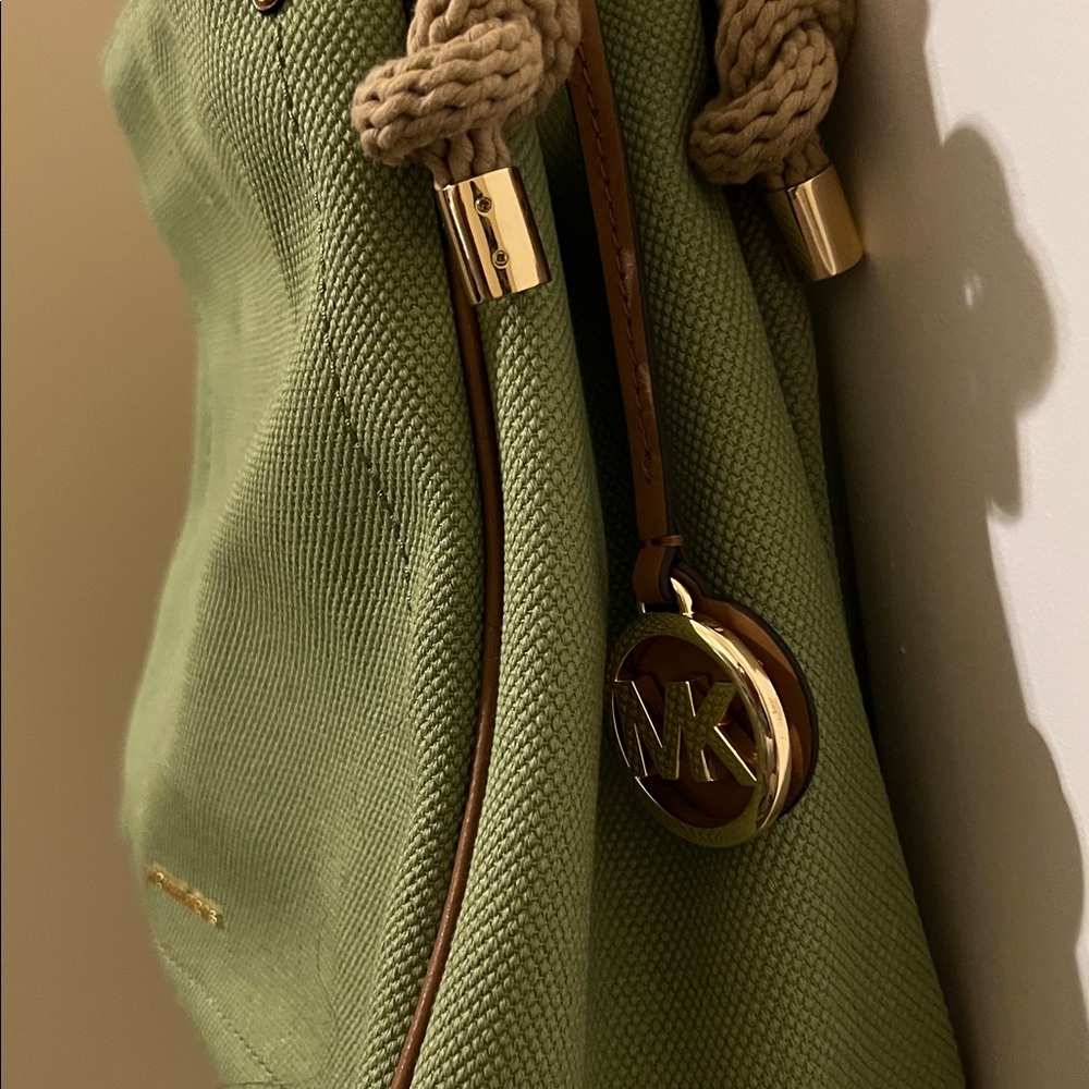 NWT green canvas bag - Picture 4 of 7